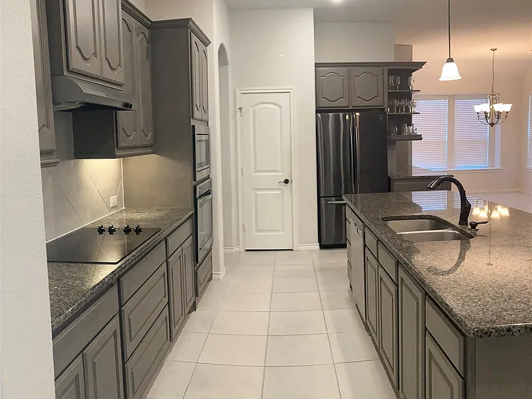 1566 Country Crest Dr — Photo 12