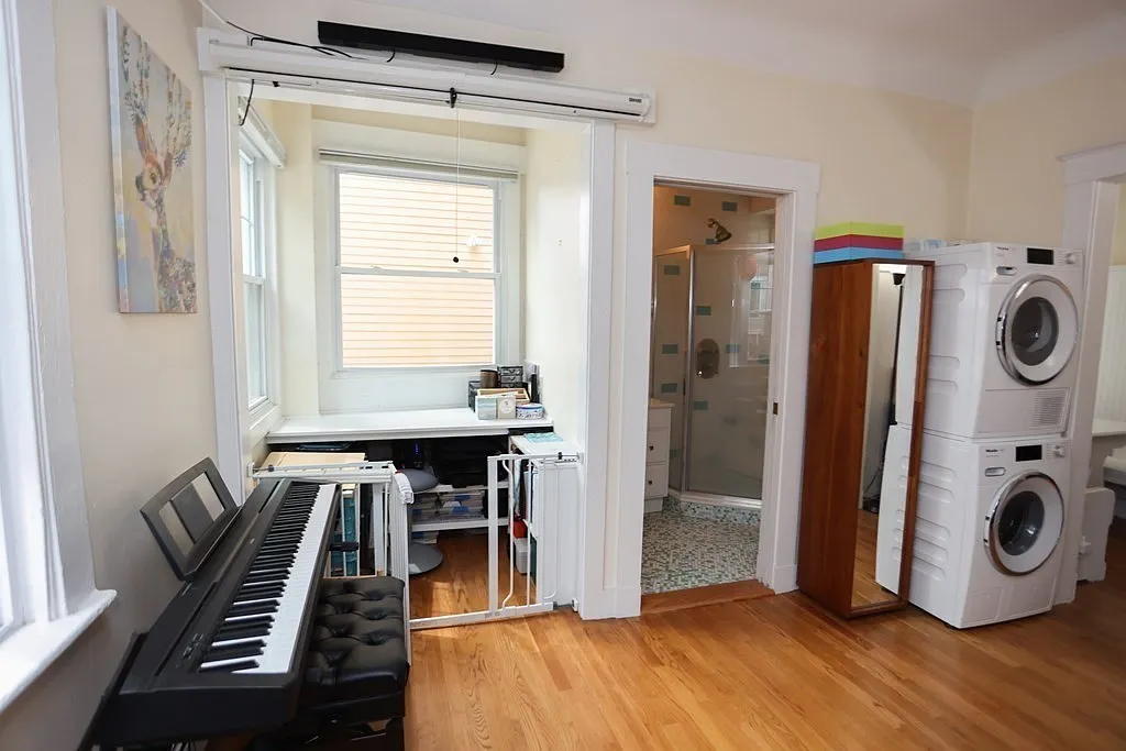 1 bed, 1.0 bath, 520 sqft, $2,800 — Photo 2