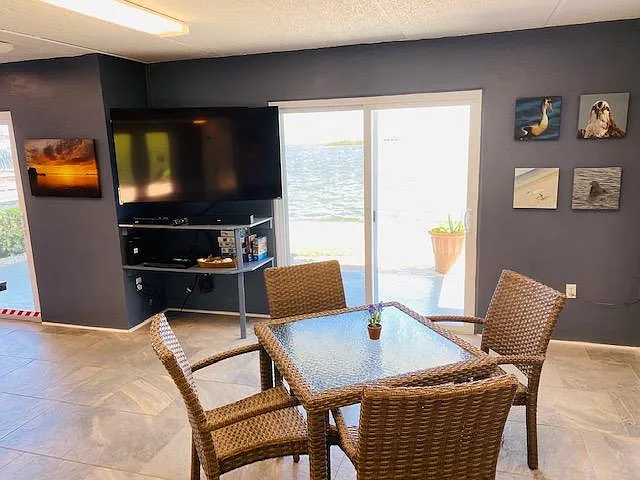 464 N Paula Dr #211 — Photo 46