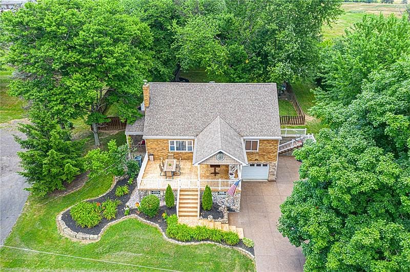 15 Manse Dr, Clinton, PA 15026 Zillow