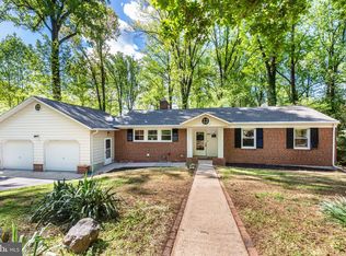 9907 Oakglen Rd, Randallstown, MD 21133