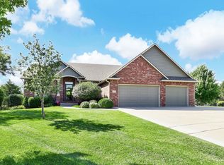 126 S Country View Ct, Wichita, KS 67235