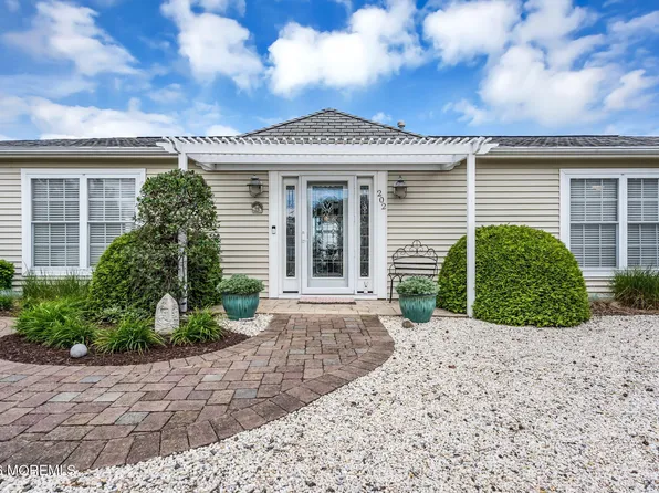 202 Newark Road S, Barnegat, NJ 08005