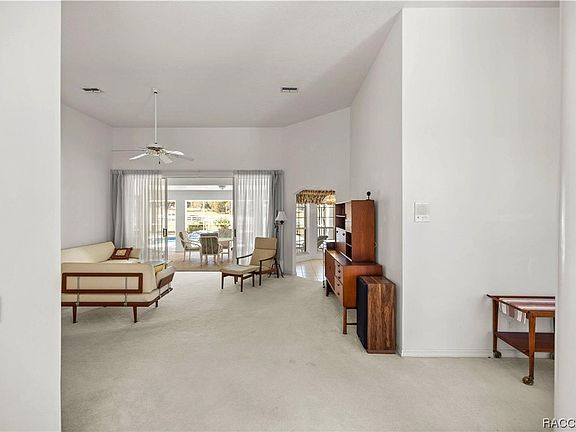 4th image of 1104 N Hambletonian Dr