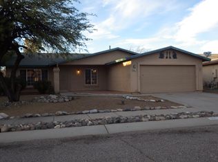 9661 E Stonehaven Way, Tucson, AZ 85747