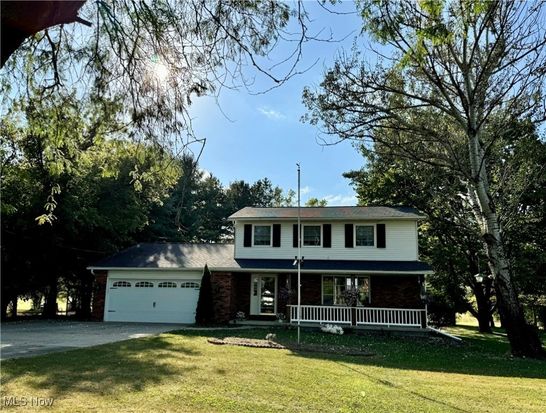 20330 Foster Rd, Wellington, OH 44090