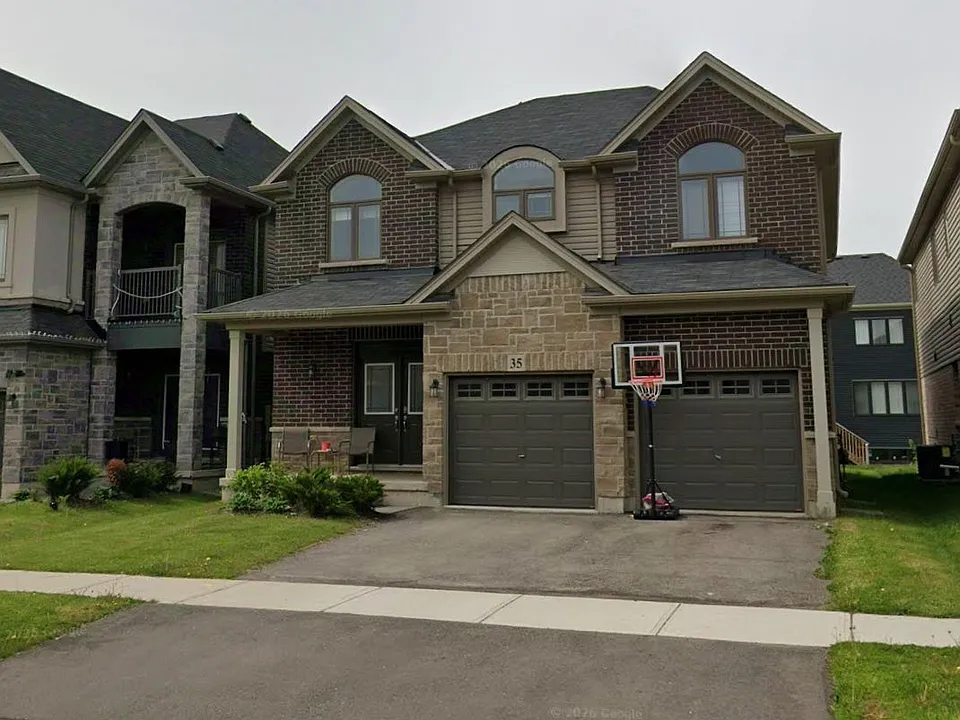 35 Whitton Dr