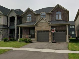 35 Whitton Dr, Brantford, ON N3T 0T6