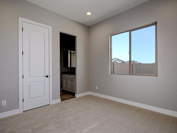 5th image of 6224 E Calle Escuda