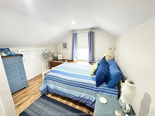 554 Notre Dame St #UPPER — Photo 11