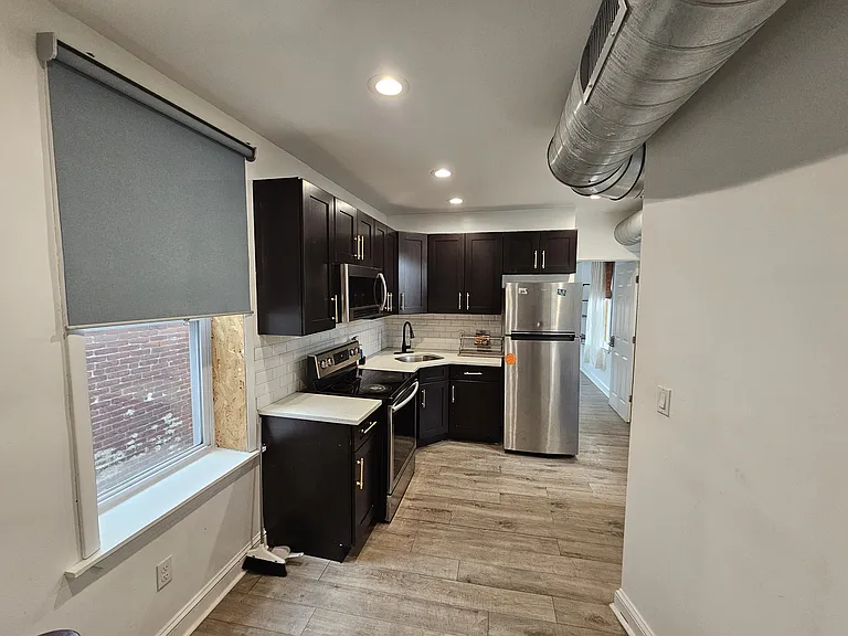 617 E Locust Ave #3 — Photo 8