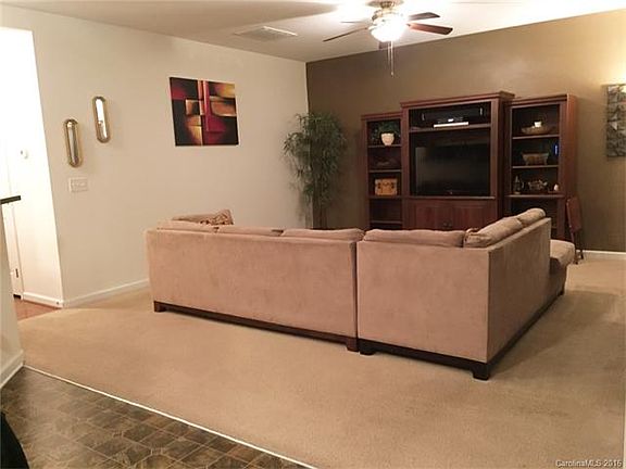 3rd image of 13611 Chester Ln #103