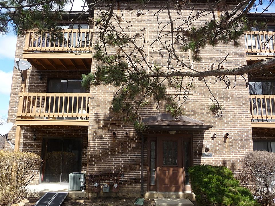 1st image of 2220 Abbeywood Dr APT B