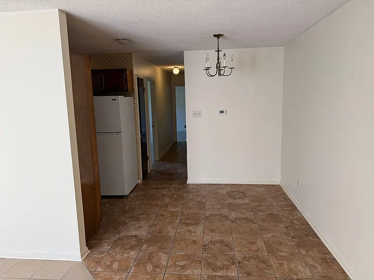 6009 Quail Rdg #A — Photo 4
