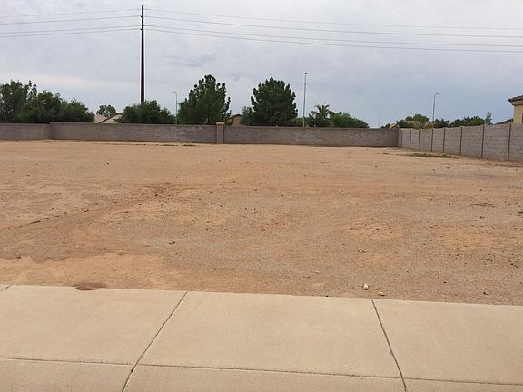 4th image of 4413 E SAGITTARIUS Place #114