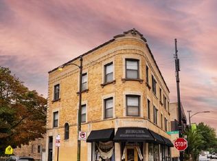1721 W Cornelia Ave #3, Chicago, IL 60657