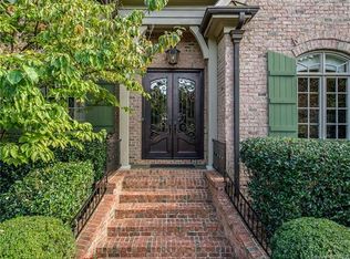 823 Arborfield Dr, Matthews, NC 28105