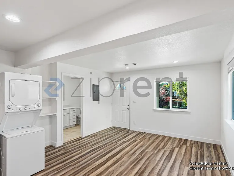 10806 Hubbard Way #A — Photo 13