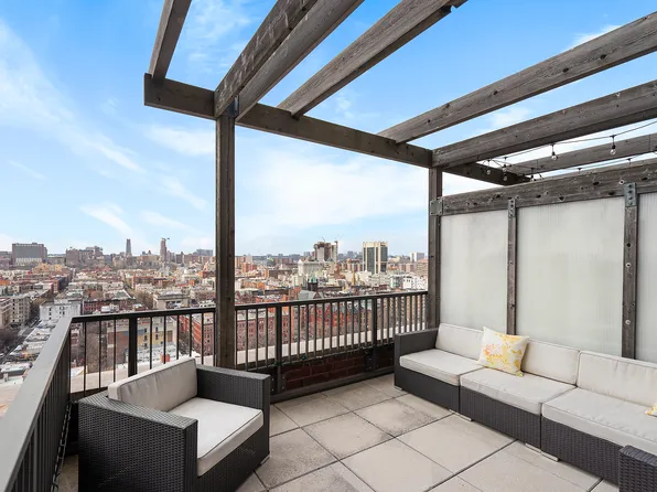 1485 5th Avenue image 17 of 24