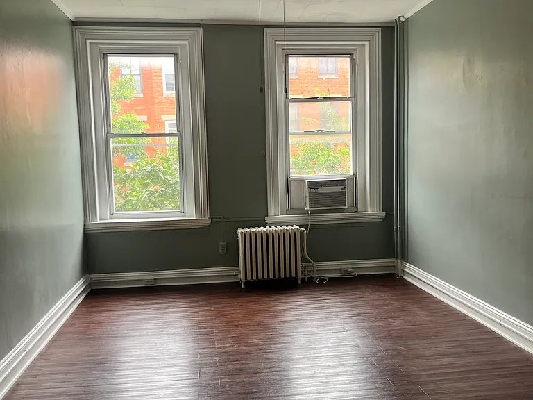 929 N Calvert St #2 — Photo 2
