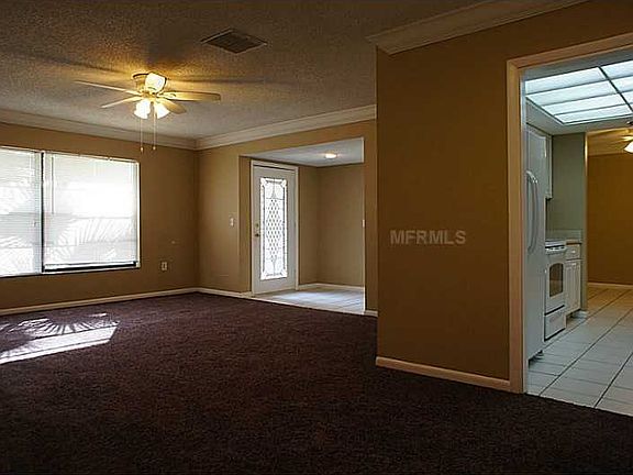 3rd image of 322 N Bay Hills Blvd