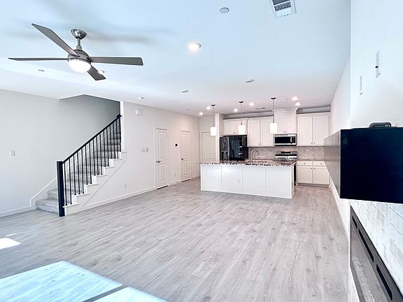 4th image of 7326 Concha Dr