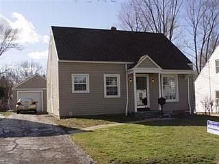 3rd image of 2348 25th St