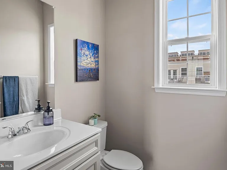 1310 Jackson St #1 — Photo 27