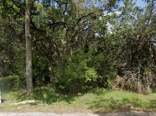 100 Oakmont Cir, Morgans Pt Resort, TX 76513