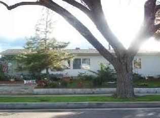 8806 Colbath Ave, Panorama City, CA 91402