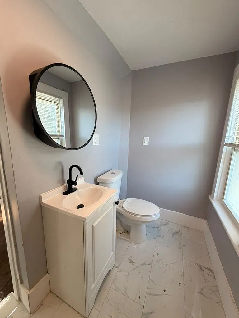 3 bed, $2,100 — Photo 4