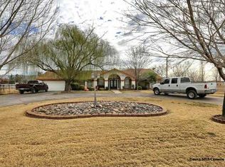 6040 Upper Valley Rd, El Paso, TX 79932