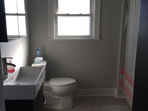 5th image of 4265 N College Ave