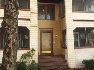 9 Hollywood St APT 2L, Springfield, MA 01108