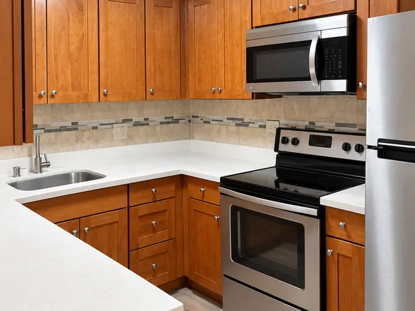 3231, 3231 Nassau St #7, Everett, WA 98201