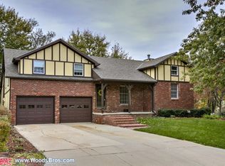 4041 S 44th St, Lincoln, NE 68506