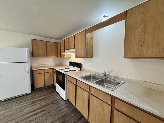 5th image of 311 Leeland St APT 2