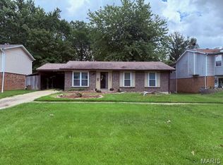 1834 Night Dr, Florissant, MO 63031