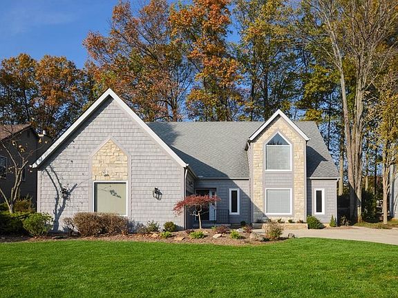 2nd image of 29744 Hilliard Oak Ln