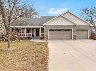 1110 Somerset Blvd, Saint Cloud, MN 56303