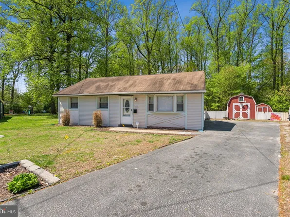 400 Braun Ct, Deptford, NJ 08096
