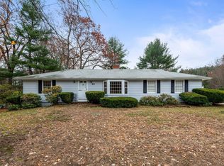 33 Meadow Wood Dr, Holden, MA 01520