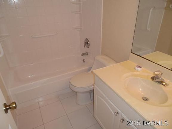 5th image of 4301 S Atlantic Ave #3040