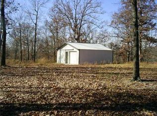 2826 N Songbird Rd, Powell, MO 65730