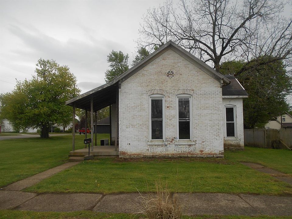 1st image of 727 E Washington St Lot 1