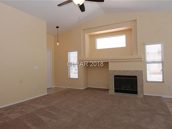 3rd image of 5934 Gingham St