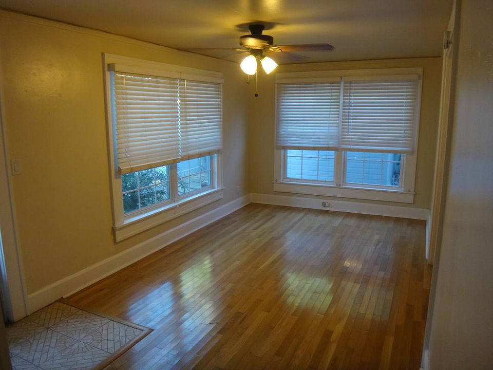 Open plan with tons of natural light (living room)