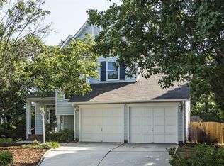 115 Fairfax Ln, Cary, NC 27513