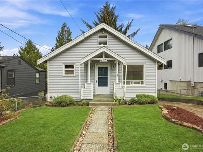 8914 30th Avenue NW, Seattle, WA, 98117