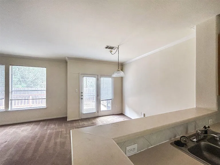4620 W William Cannon Dr #5 — Photo 9